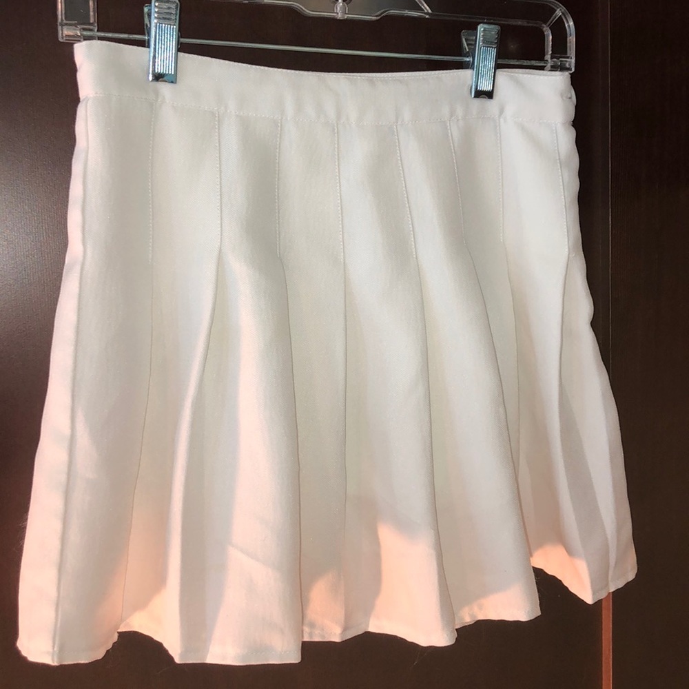 White skort